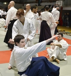L'aïkido art martial japonais accessibles aux hommes et femmes du 85 Vendée